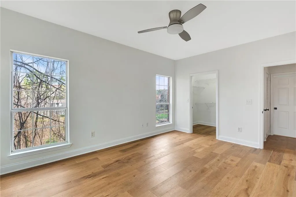 5641 Roswell Road Unit 101, Atlanta, Georgia 30342, 1 Bedroom Bedrooms, ,1 BathroomBathrooms,Residential,Sold,5641 Roswell Road Unit 101,7426254