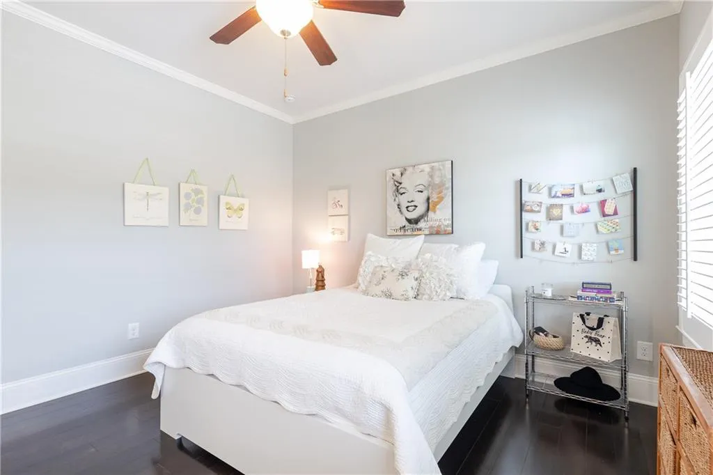 313 Alderwood Lane Unit 313, Atlanta, Georgia 30328, 3 Bedrooms Bedrooms, ,3 BathroomsBathrooms,Residential,Sold,313 Alderwood Lane Unit 313,7056951