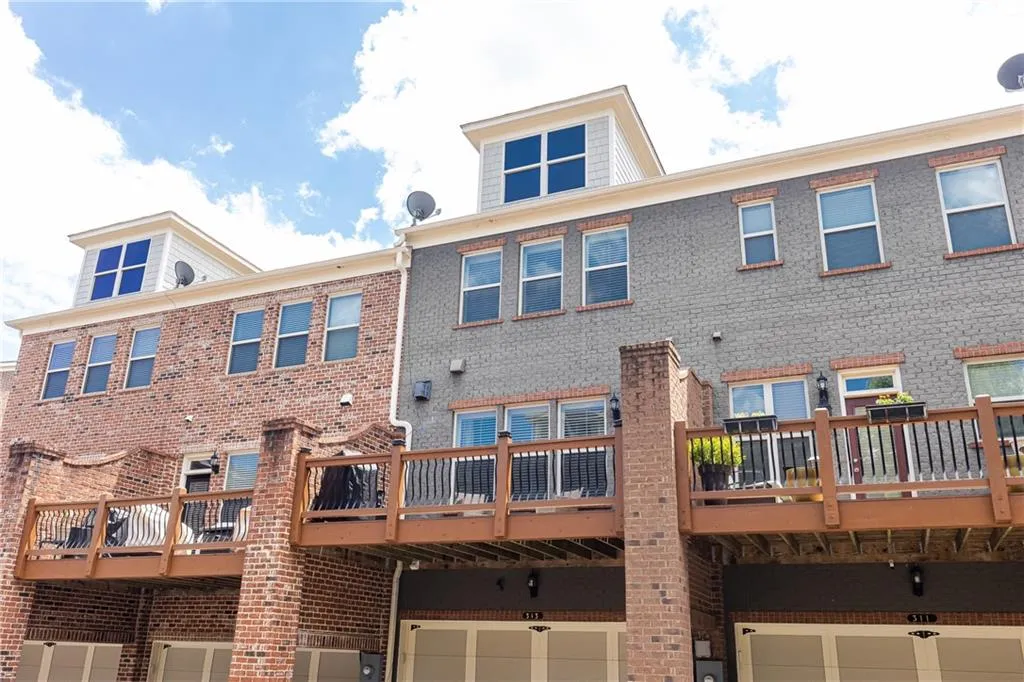 313 Alderwood Lane Unit 313, Atlanta, Georgia 30328, 3 Bedrooms Bedrooms, ,3 BathroomsBathrooms,Residential,Sold,313 Alderwood Lane Unit 313,7056951