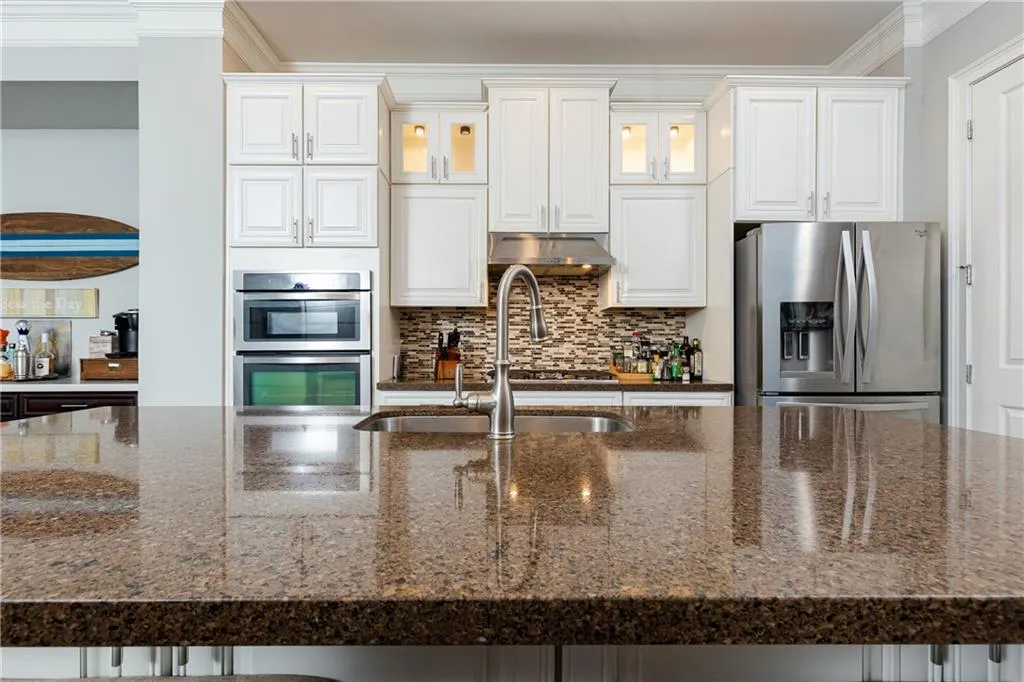 313 Alderwood Lane Unit 313, Atlanta, Georgia 30328, 3 Bedrooms Bedrooms, ,3 BathroomsBathrooms,Residential,Sold,313 Alderwood Lane Unit 313,7056951