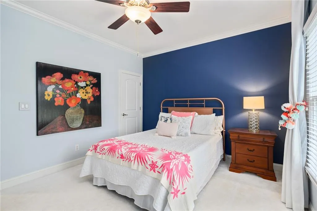 242 Meeting Lane, Sandy Springs, Georgia 30342, 4 Bedrooms Bedrooms, ,3 BathroomsBathrooms,Residential,Sold,242 Meeting Lane,6744638