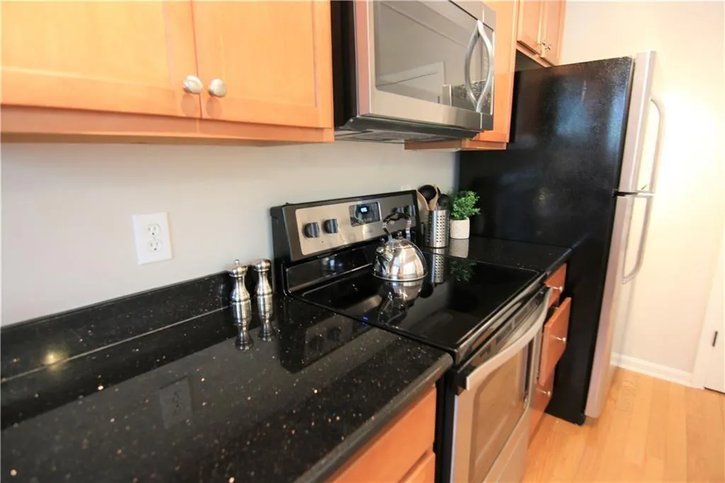 165 N River Drive Unit H, Atlanta, Georgia 30350, 2 Bedrooms Bedrooms, ,2 BathroomsBathrooms,Residential,Sold,165 N River Drive Unit H,7155771