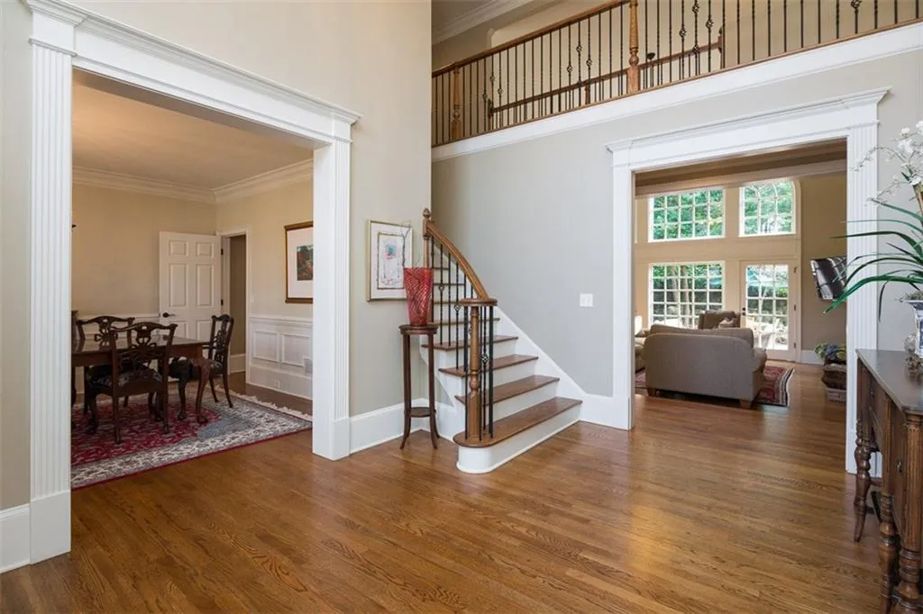 4535 Crestwicke Pointe, Sandy Springs, Georgia 30319, 4 Bedrooms Bedrooms, ,3 BathroomsBathrooms,Residential,Sold,4535 Crestwicke Pointe,6103333