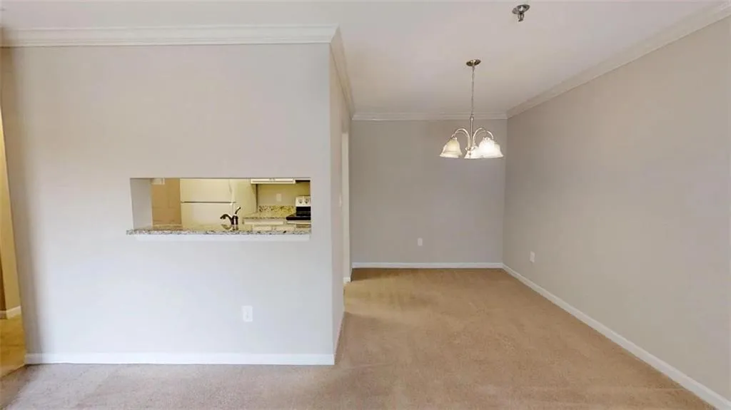 300 Johnson Ferry Road Ne Unit B304, Sandy Springs, Georgia 30328, 1 Bedroom Bedrooms, ,1 BathroomBathrooms,Residential,Sold,300 Johnson Ferry Road Ne Unit B304,7128461