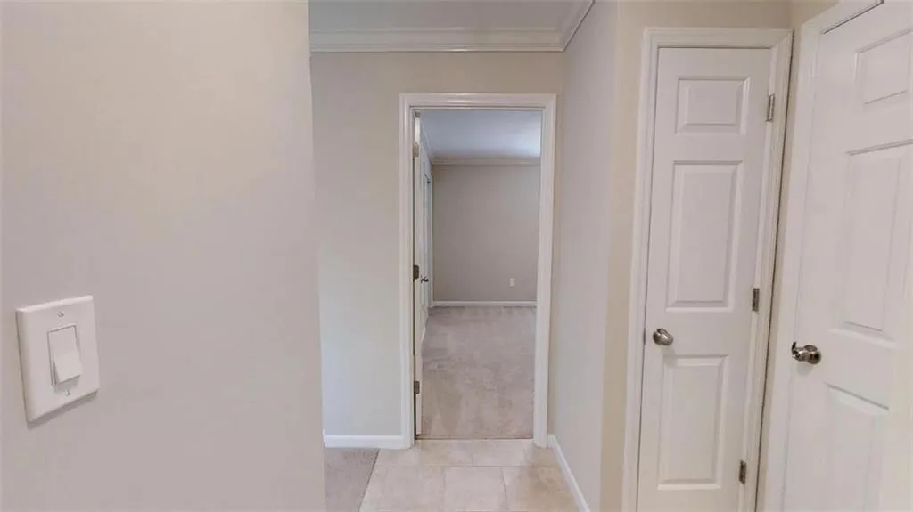 300 Johnson Ferry Road Ne Unit B304, Sandy Springs, Georgia 30328, 1 Bedroom Bedrooms, ,1 BathroomBathrooms,Residential,Sold,300 Johnson Ferry Road Ne Unit B304,7128461