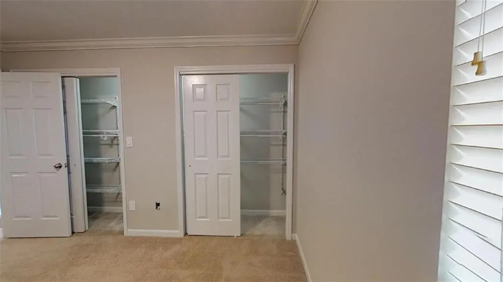 300 Johnson Ferry Road Ne Unit B304, Sandy Springs, Georgia 30328, 1 Bedroom Bedrooms, ,1 BathroomBathrooms,Residential,Sold,300 Johnson Ferry Road Ne Unit B304,7128461