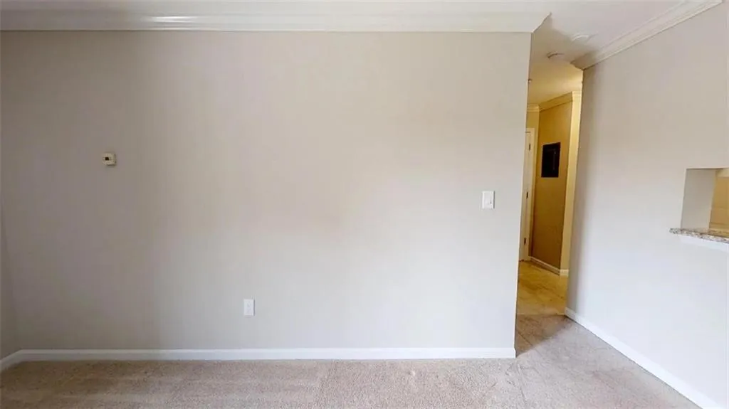 300 Johnson Ferry Road Ne Unit B304, Sandy Springs, Georgia 30328, 1 Bedroom Bedrooms, ,1 BathroomBathrooms,Residential,Sold,300 Johnson Ferry Road Ne Unit B304,7128461