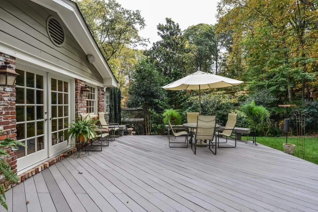 365 Forest Hills Drive, Atlanta, Georgia 30342, 3 Bedrooms Bedrooms, ,2 BathroomsBathrooms,Residential,Sold,365 Forest Hills Drive,5771928