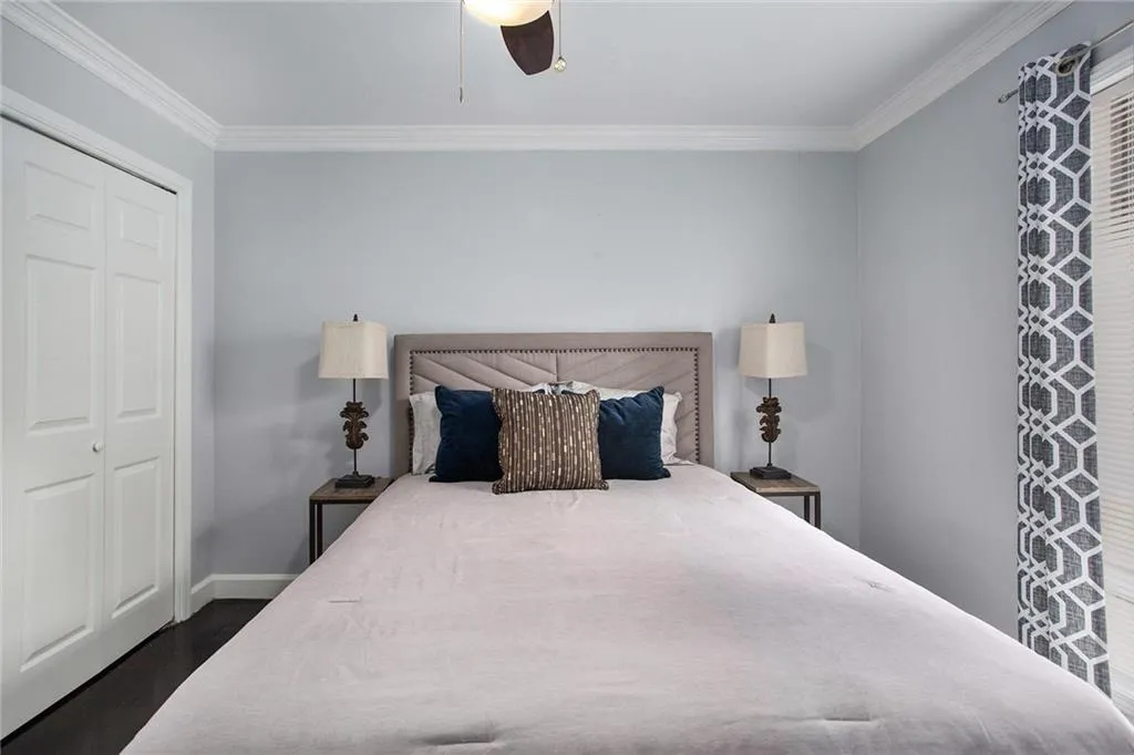 6851 Roswell Road Unit J1, Sandy Springs, Georgia 30328, 2 Bedrooms Bedrooms, ,2 BathroomsBathrooms,Residential,Sold,6851 Roswell Road Unit J1,7071804