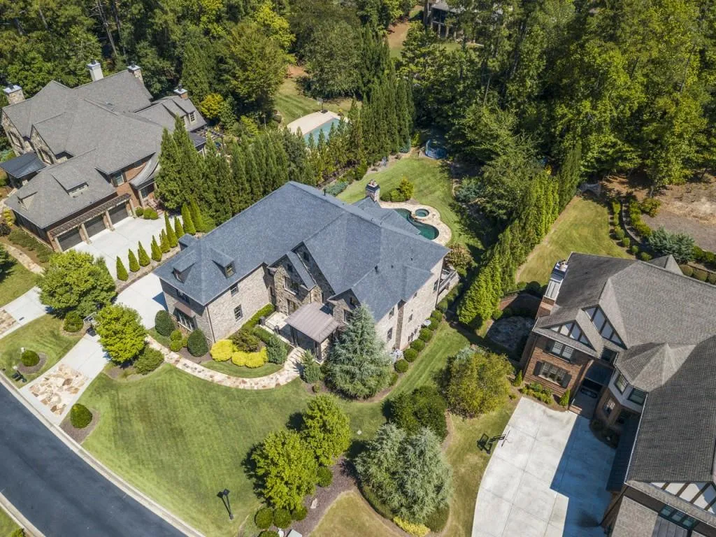 3806 Teesdale Court, Sandy Springs, Georgia 30350, 6 Bedrooms Bedrooms, ,7 BathroomsBathrooms,Residential,Sold,3806 Teesdale Court,6615182