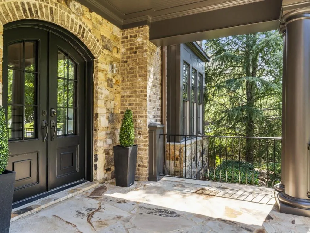 3806 Teesdale Court, Sandy Springs, Georgia 30350, 6 Bedrooms Bedrooms, ,7 BathroomsBathrooms,Residential,Sold,3806 Teesdale Court,6615182