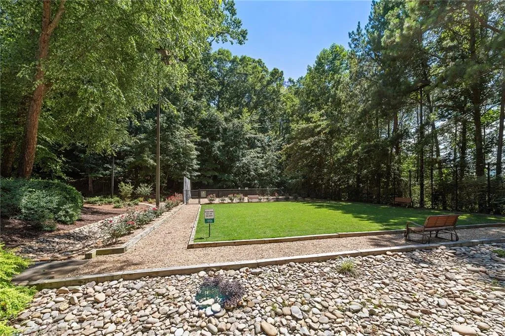703 Bainbridge Drive, Sandy Springs, Georgia 30327, 2 Bedrooms Bedrooms, ,2 BathroomsBathrooms,Residential,Sold,703 Bainbridge Drive,6862661