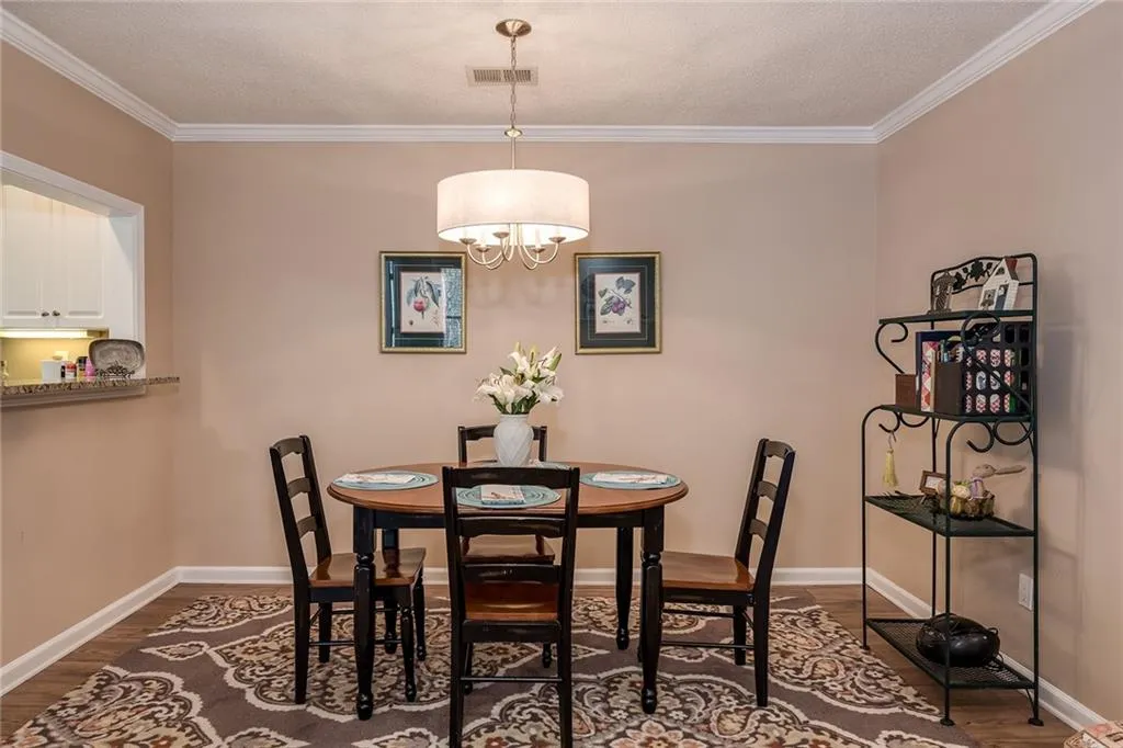 703 Bainbridge Drive, Sandy Springs, Georgia 30327, 2 Bedrooms Bedrooms, ,2 BathroomsBathrooms,Residential,Sold,703 Bainbridge Drive,6862661