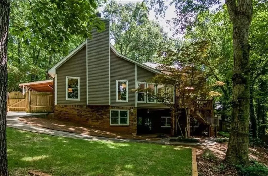 40 Serendipity Way, Sandy Springs, Georgia 30350, 4 Bedrooms Bedrooms, ,3 BathroomsBathrooms,Residential,Sold,40 Serendipity Way,6961516