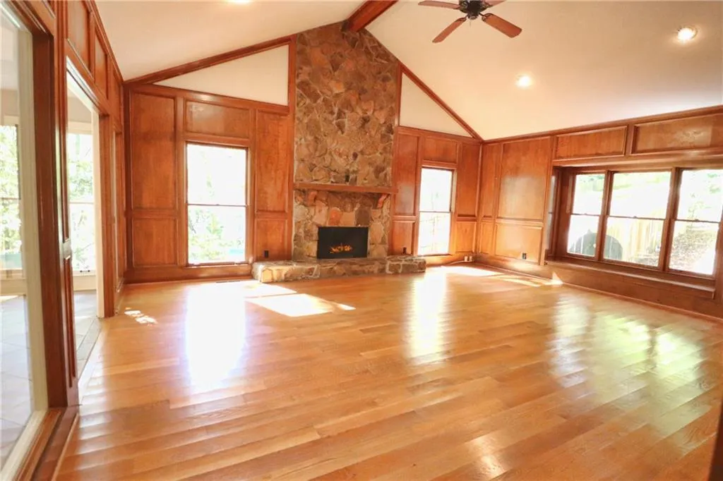 40 Serendipity Way, Sandy Springs, Georgia 30350, 4 Bedrooms Bedrooms, ,3 BathroomsBathrooms,Residential,Sold,40 Serendipity Way,6961516
