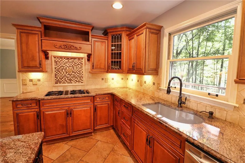 40 Serendipity Way, Sandy Springs, Georgia 30350, 4 Bedrooms Bedrooms, ,3 BathroomsBathrooms,Residential,Sold,40 Serendipity Way,6961516