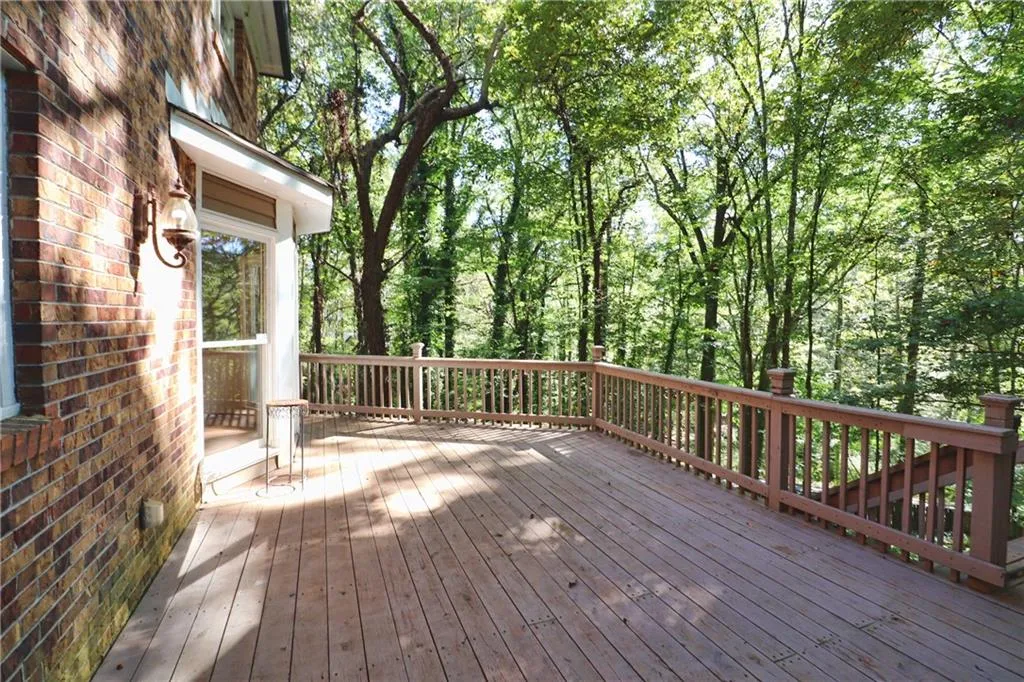 40 Serendipity Way, Sandy Springs, Georgia 30350, 4 Bedrooms Bedrooms, ,3 BathroomsBathrooms,Residential,Sold,40 Serendipity Way,6961516