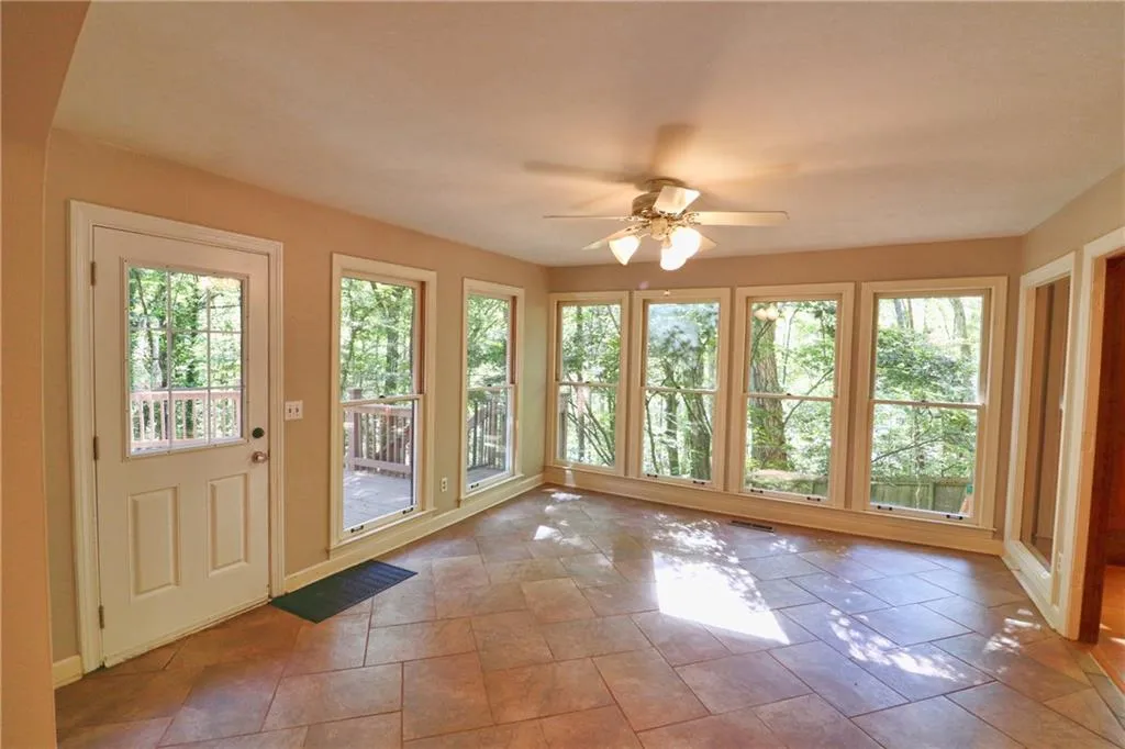 40 Serendipity Way, Sandy Springs, Georgia 30350, 4 Bedrooms Bedrooms, ,3 BathroomsBathrooms,Residential,Sold,40 Serendipity Way,6961516