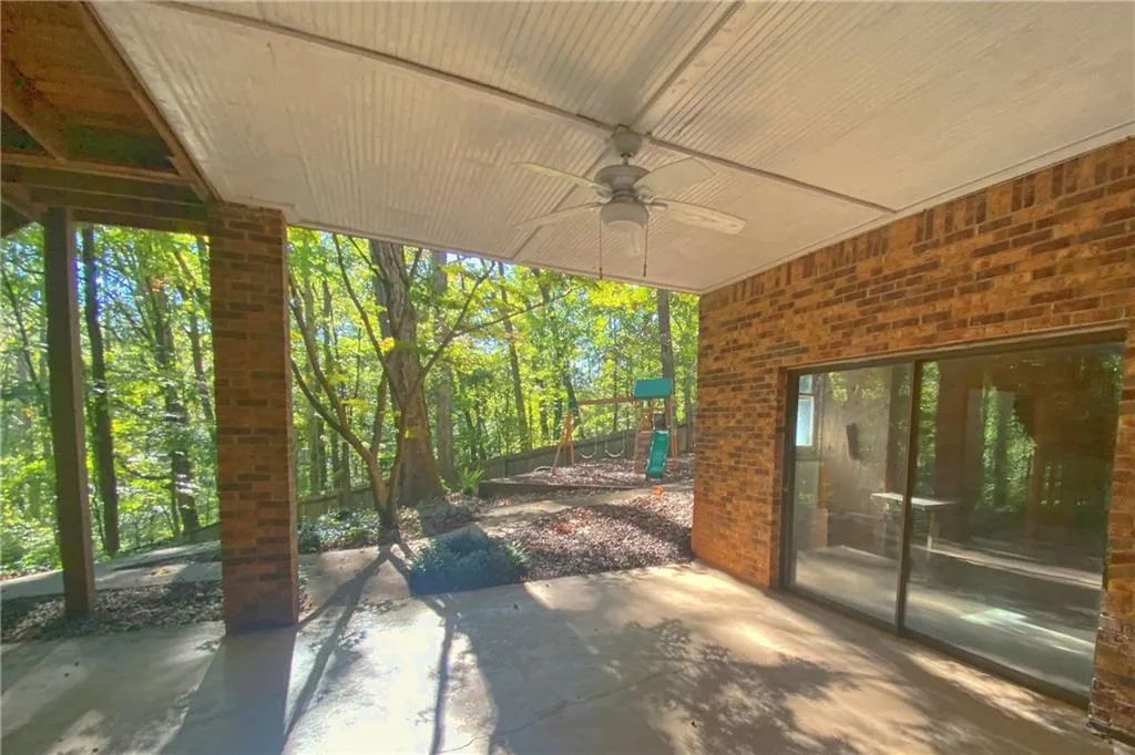 40 Serendipity Way, Sandy Springs, Georgia 30350, 4 Bedrooms Bedrooms, ,3 BathroomsBathrooms,Residential,Sold,40 Serendipity Way,6961516