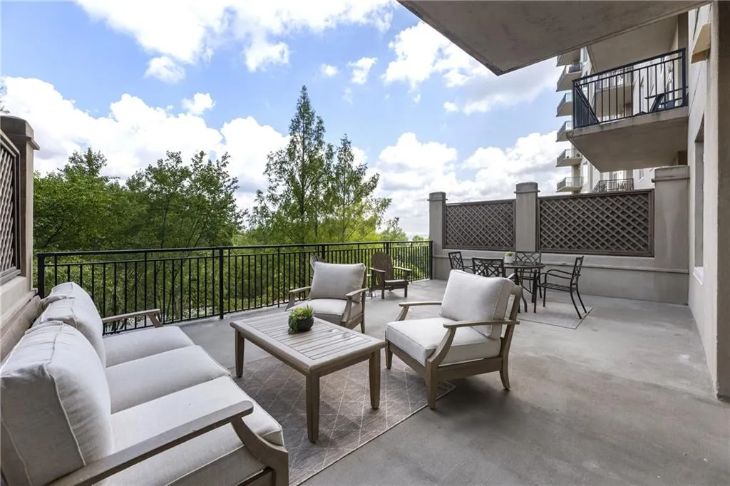 Amazing oversized terrace- this unit has one of only a handful in the building.
