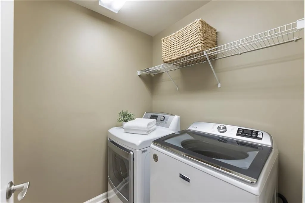 2950 Mount Wilkinson Parkway Se Unit 304, Atlanta, Georgia 30339, 2 Bedrooms Bedrooms, ,2 BathroomsBathrooms,Residential,For Sale,2950 Mount Wilkinson Parkway Se Unit 304,7617517