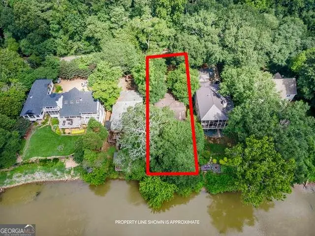 3941 Paces Ferry Drive, Atlanta, Georgia 30339, 2 Bedrooms Bedrooms, ,1 BathroomBathrooms,Residential,For Sale,3941 Paces Ferry Drive,7622908