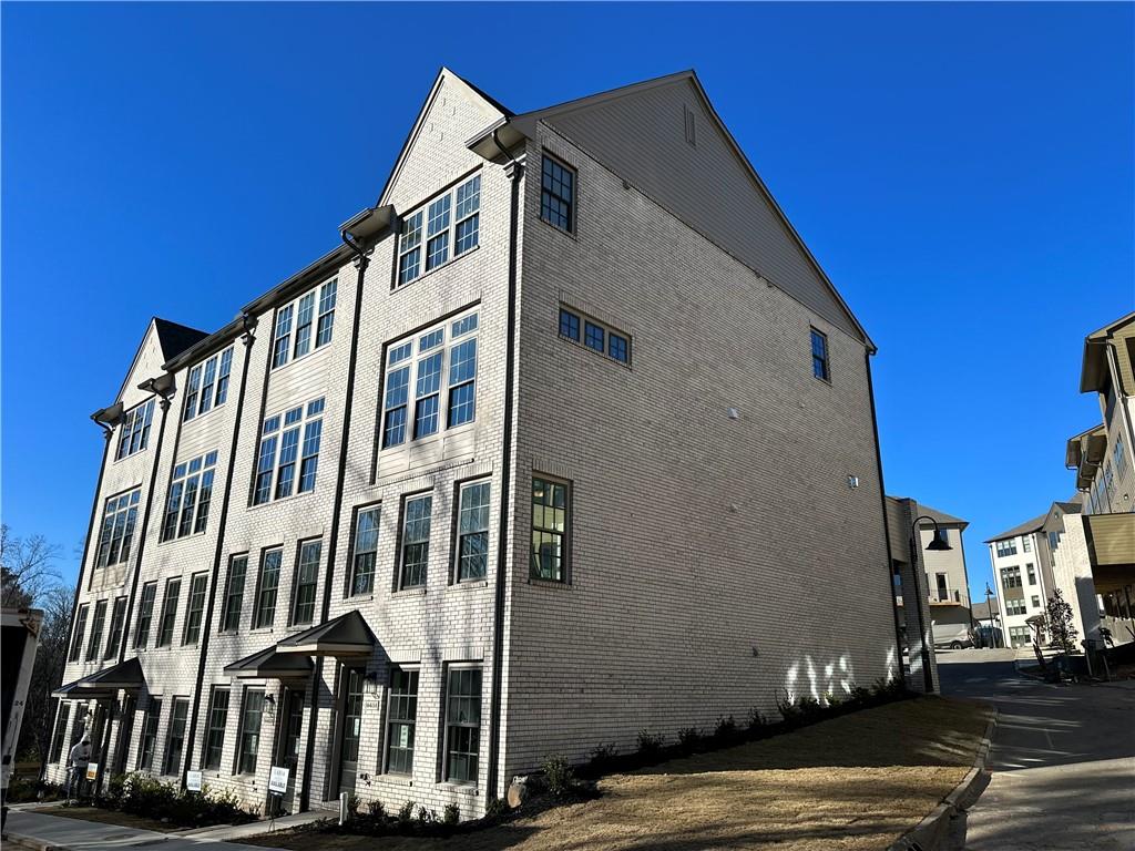 Gorgeous view of the Eurpean architecture on this building of 4 townhomes!