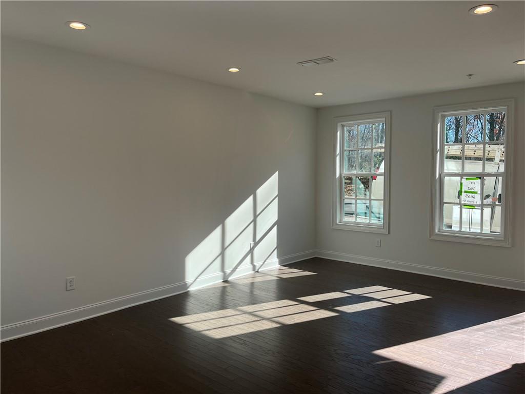 Don't miss the finished basement in our Legato plan!