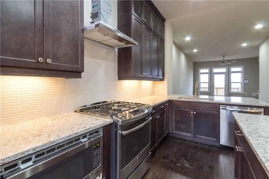 4103 Township Parkway Unit 67, Sandy Springs, Georgia 30342, 2 Bedrooms Bedrooms, ,2 BathroomsBathrooms,Residential,Sold,4103 Township Parkway Unit 67,5714829