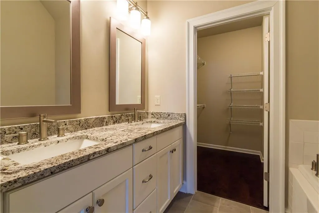 4103 Township Parkway Unit 67, Sandy Springs, Georgia 30342, 2 Bedrooms Bedrooms, ,2 BathroomsBathrooms,Residential,Sold,4103 Township Parkway Unit 67,5714829