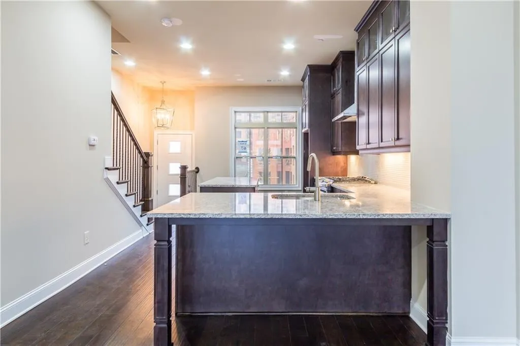 4103 Township Parkway Unit 67, Sandy Springs, Georgia 30342, 2 Bedrooms Bedrooms, ,2 BathroomsBathrooms,Residential,Sold,4103 Township Parkway Unit 67,5714829