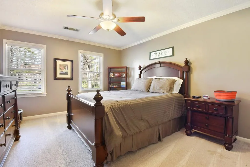215 Zeblin Road, Atlanta, Georgia 30342, 5 Bedrooms Bedrooms, ,3 BathroomsBathrooms,Residential,Sold,215 Zeblin Road,5818210
