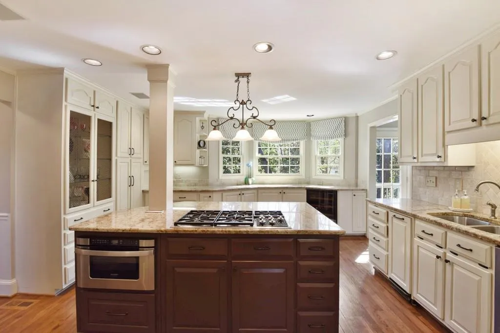 215 Zeblin Road, Atlanta, Georgia 30342, 5 Bedrooms Bedrooms, ,3 BathroomsBathrooms,Residential,Sold,215 Zeblin Road,5818210