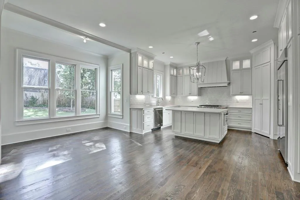 2197 Howell Mill Road Nw, Atlanta, Georgia 30318, 4 Bedrooms Bedrooms, ,4 BathroomsBathrooms,Residential,Sold,2197 Howell Mill Road Nw,5740116