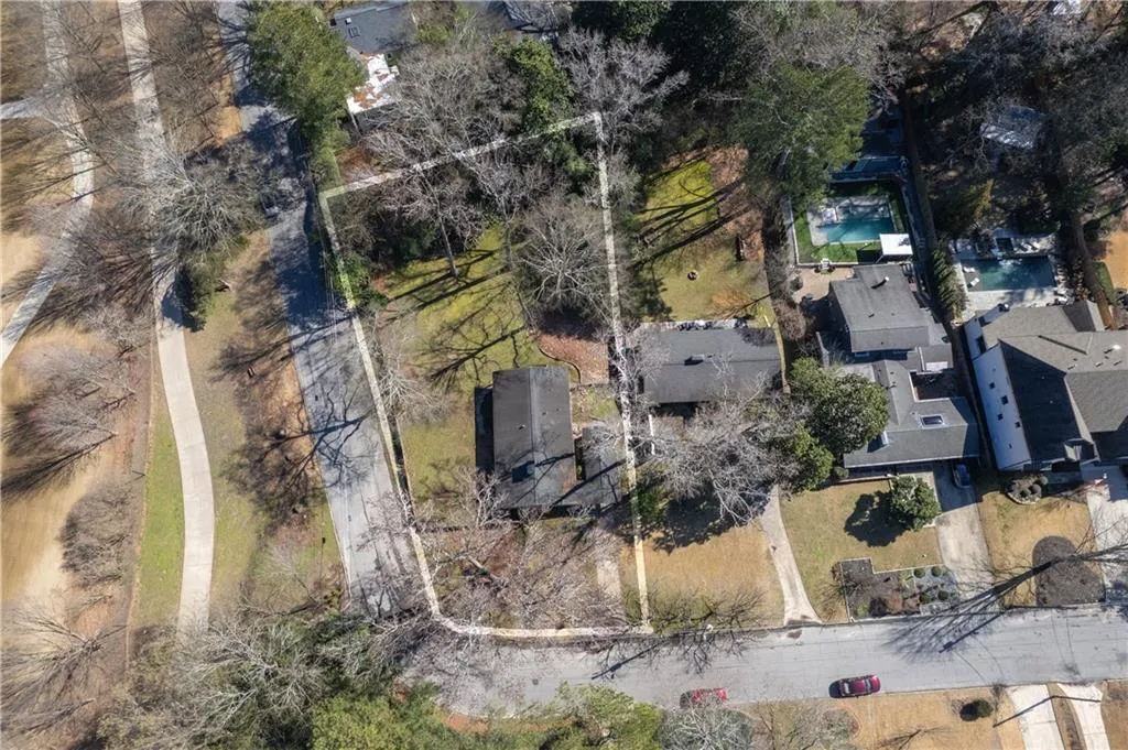 382 Golfview Road Nw, Atlanta, Georgia 30309, 3 Bedrooms Bedrooms, ,2 BathroomsBathrooms,Residential,For Sale,382 Golfview Road Nw,7523734