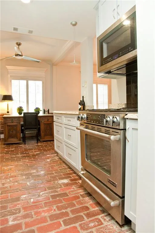 103 Jefferson Circle, Atlanta, Georgia 30328, 3 Bedrooms Bedrooms, ,3 BathroomsBathrooms,Residential,Sold,103 Jefferson Circle,6040530