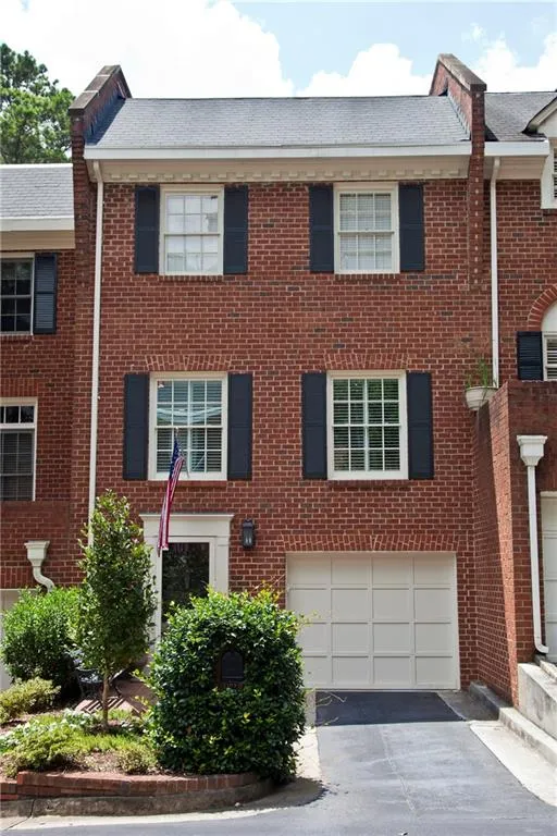 103 Jefferson Circle, Atlanta, Georgia 30328, 3 Bedrooms Bedrooms, ,3 BathroomsBathrooms,Residential,Sold,103 Jefferson Circle,6040530