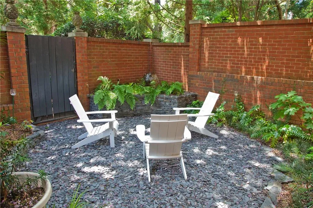 103 Jefferson Circle, Atlanta, Georgia 30328, 3 Bedrooms Bedrooms, ,3 BathroomsBathrooms,Residential,Sold,103 Jefferson Circle,6040530