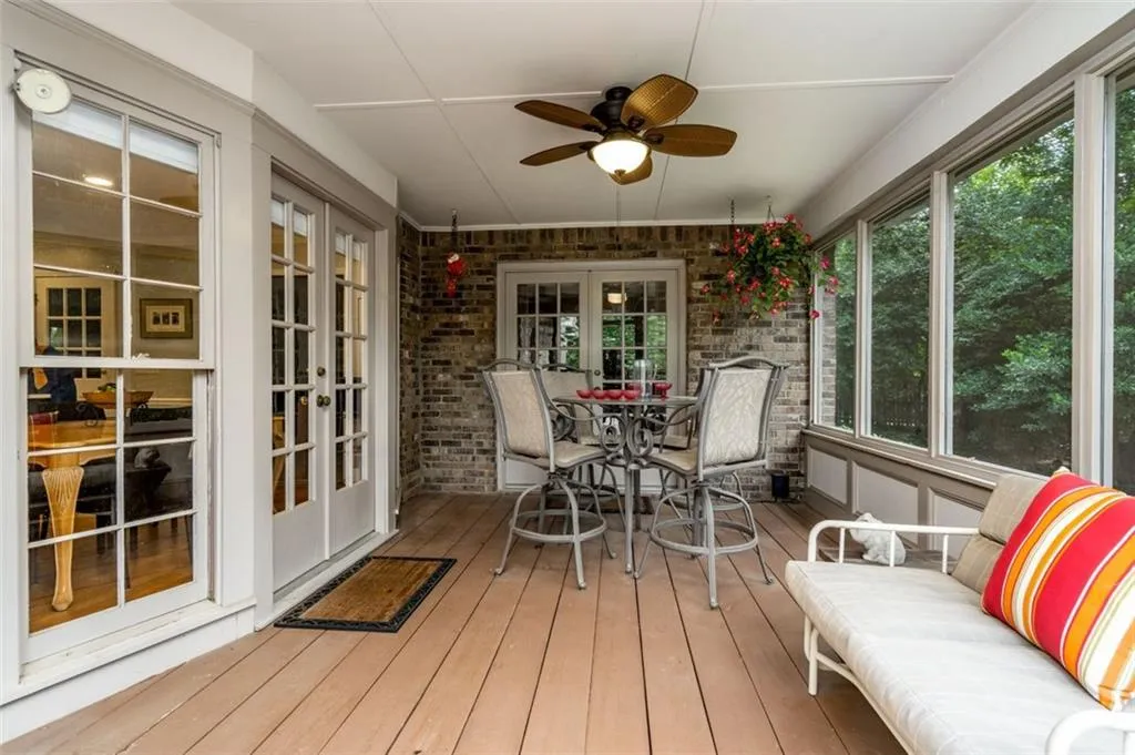 245 Glen Meadow Court, Atlanta, Georgia 30328, 5 Bedrooms Bedrooms, ,4 BathroomsBathrooms,Residential,Sold,245 Glen Meadow Court,6935658