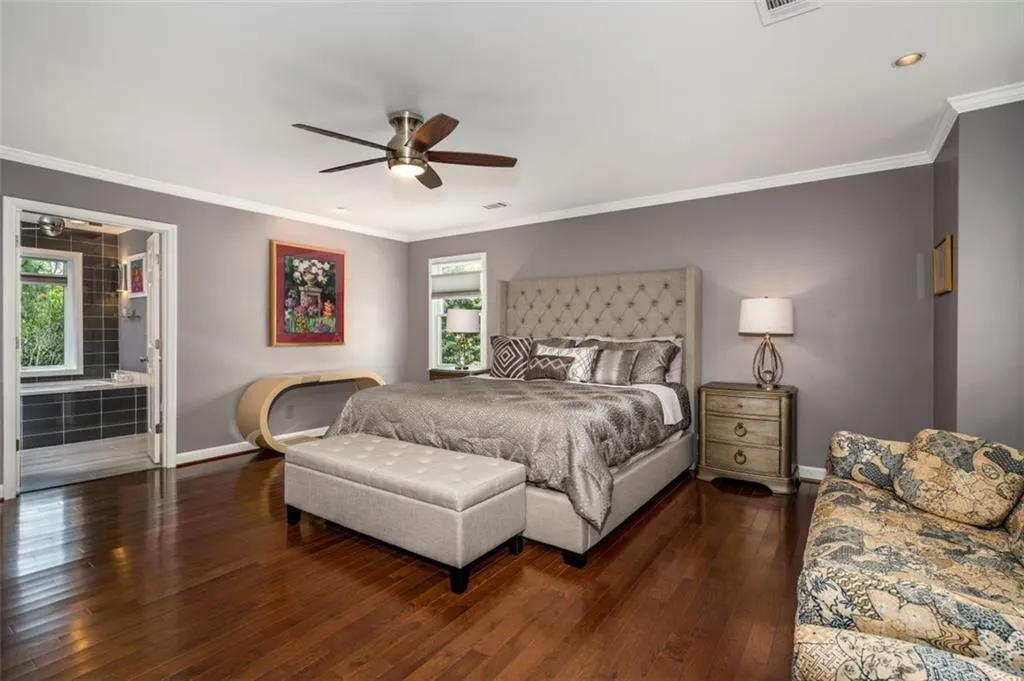 245 Glen Meadow Court, Atlanta, Georgia 30328, 5 Bedrooms Bedrooms, ,4 BathroomsBathrooms,Residential,Sold,245 Glen Meadow Court,6935658