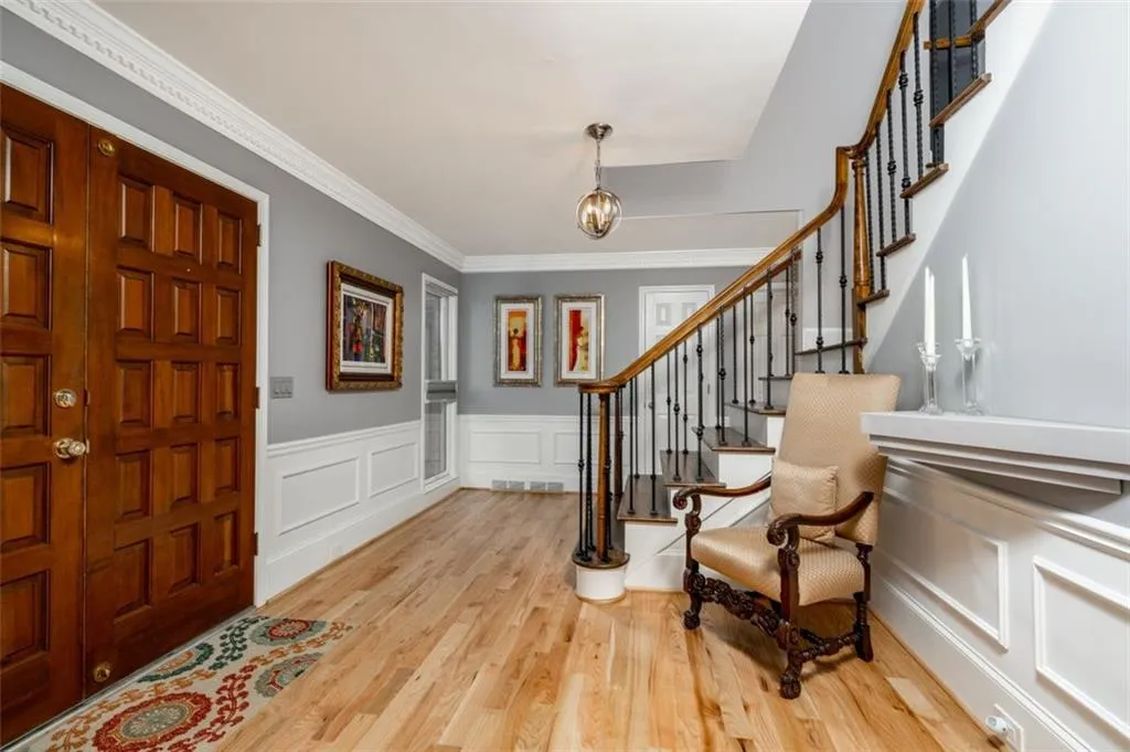 245 Glen Meadow Court, Atlanta, Georgia 30328, 5 Bedrooms Bedrooms, ,4 BathroomsBathrooms,Residential,Sold,245 Glen Meadow Court,6935658