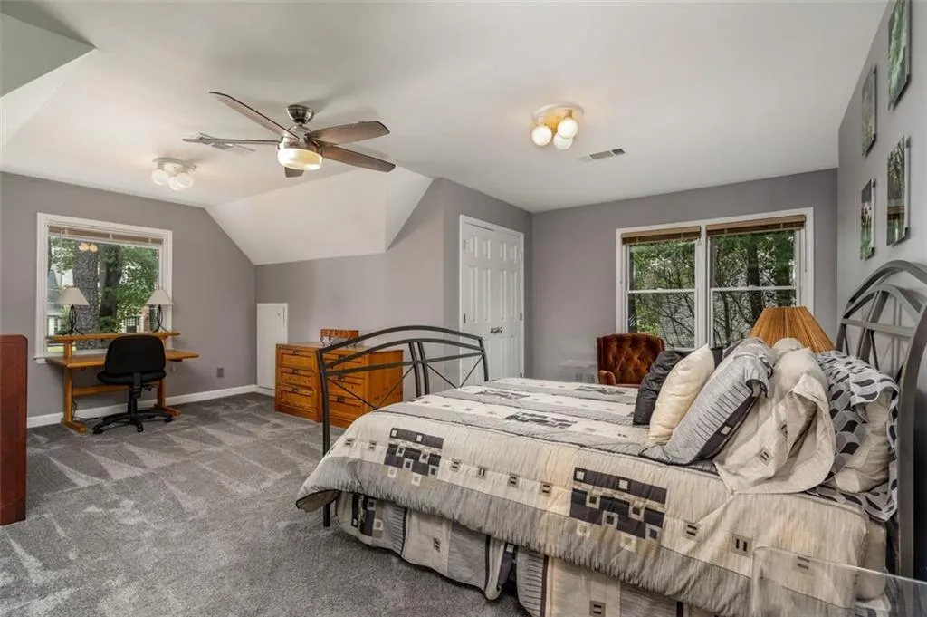 245 Glen Meadow Court, Atlanta, Georgia 30328, 5 Bedrooms Bedrooms, ,4 BathroomsBathrooms,Residential,Sold,245 Glen Meadow Court,6935658