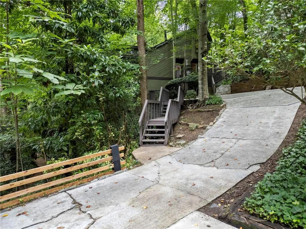 510 Forest Valley Road, Sandy Springs, Georgia 30342, 3 Bedrooms Bedrooms, ,3 BathroomsBathrooms,Residential,Sold,510 Forest Valley Road,7681337