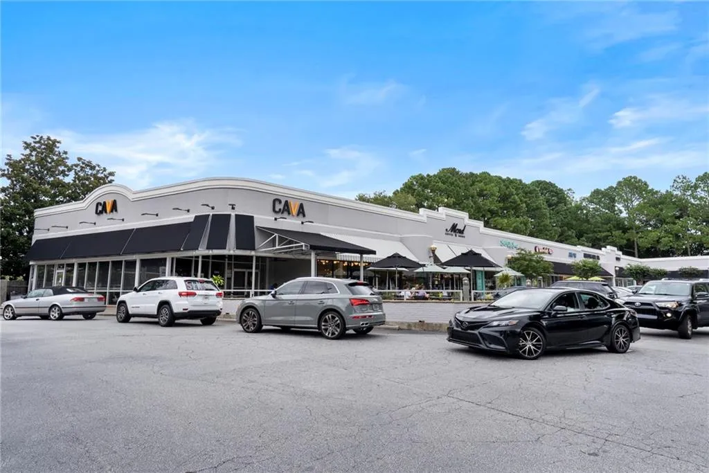 Shopping Close By