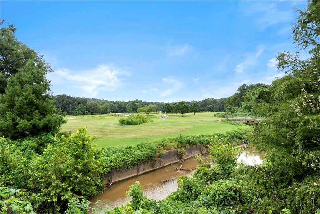 Chastain Park close By