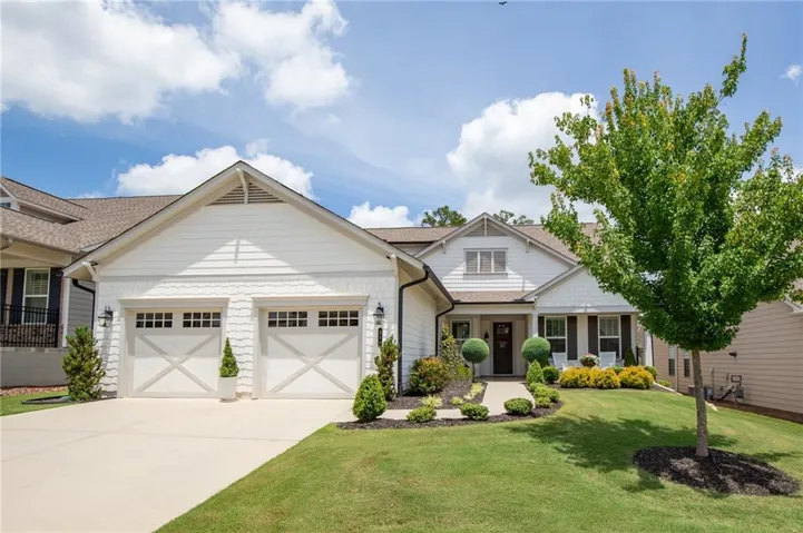 319 Erie Point, Hoschton, Georgia 30548