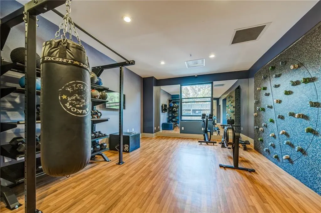 Exercise room with recessed lighting