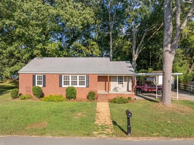 137 Oak Street, Summerville, Georgia 30747