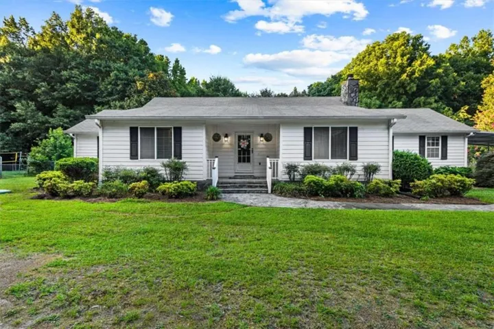 842 Twin Oaks Drive, Monroe, Georgia 30655