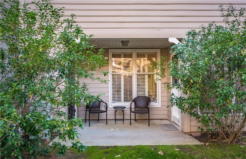 504 Bainbridge Drive, Sandy Springs, Georgia 30327, 3 Bedrooms Bedrooms, ,2 BathroomsBathrooms,Residential,Sold,504 Bainbridge Drive,5970236